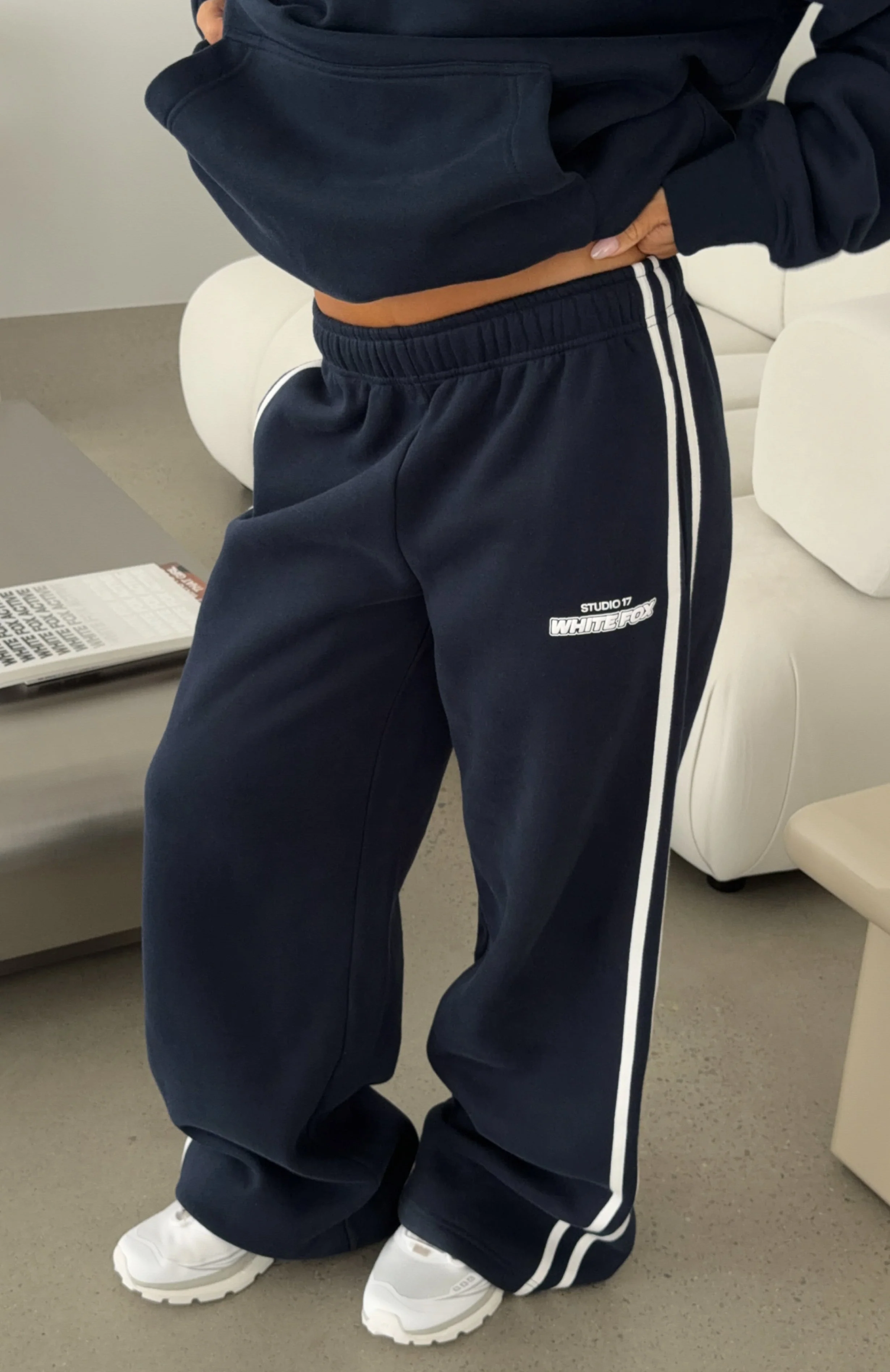 Studio 17 Spencer Wide Leg Sweatpants Navy