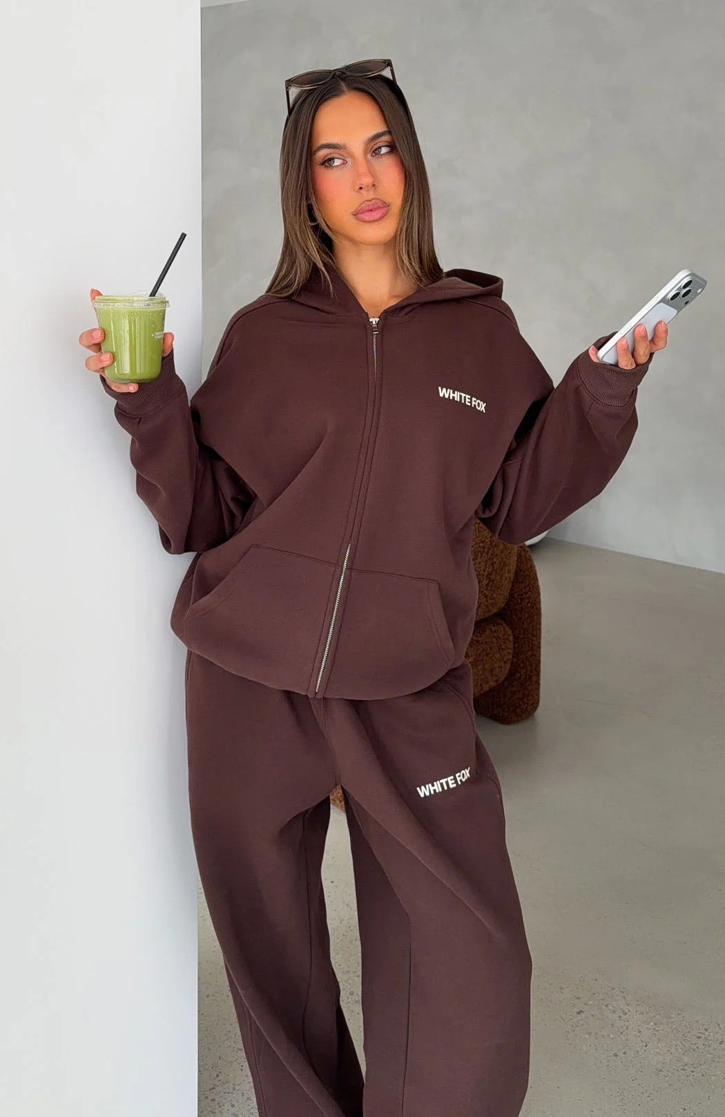 Core Classic Zip Front Hoodie Chocolate